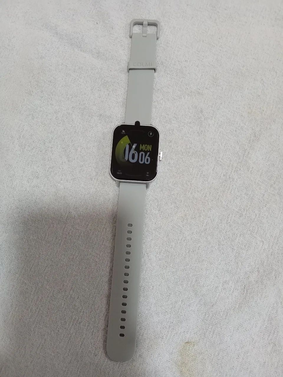 Smartwatch colmi P81 cor prata  - Foto 3