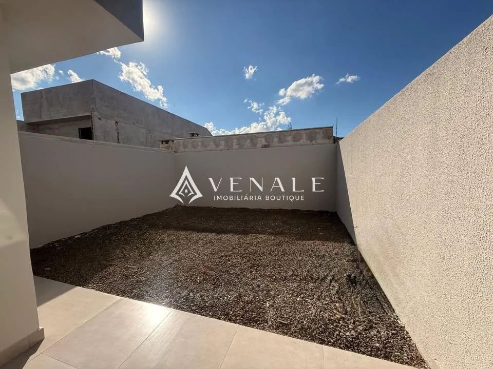 Casa à venda em Maringá, Jardim Campo Belo, com 3 quartos, com 65 m² - Foto 2