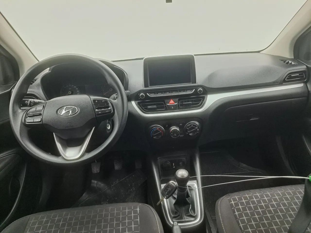 Hyundai HB20 Comfort Plus 1.0 Flex 12V Mec., foto 15 de 18
