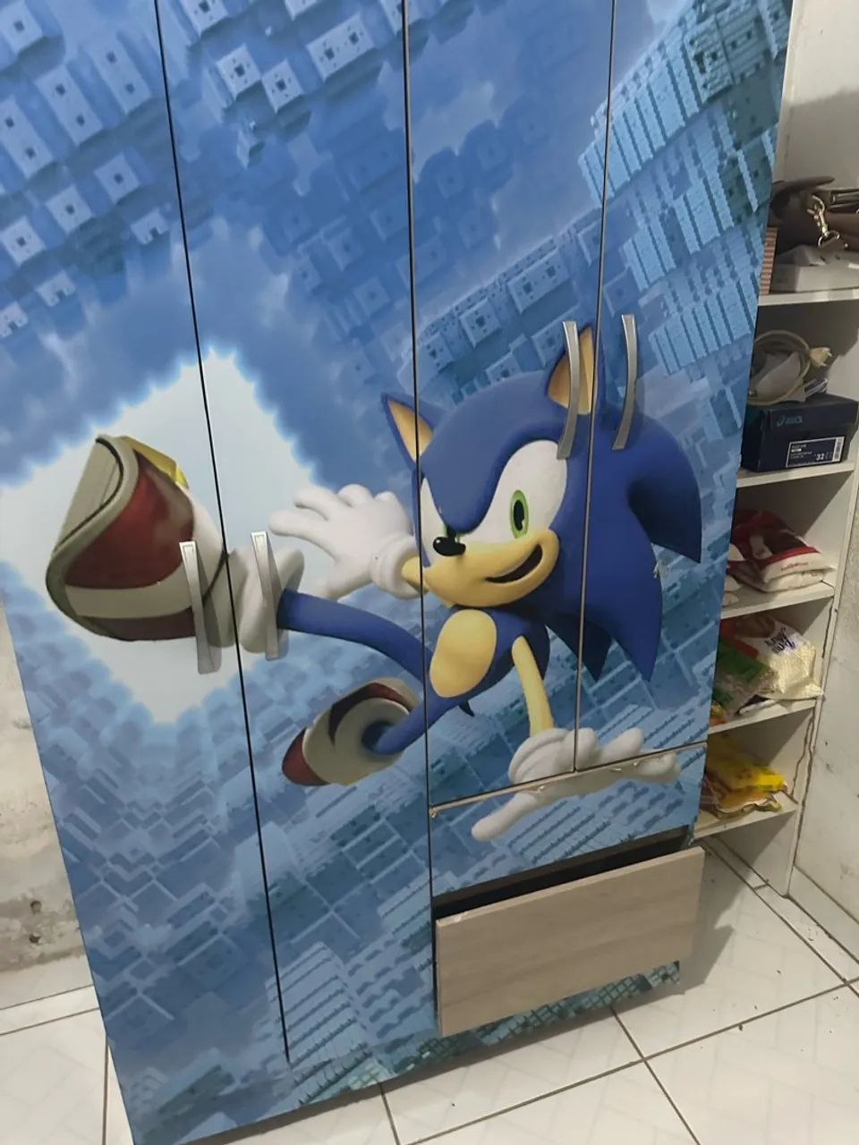 Guarda roupas 4 portas 