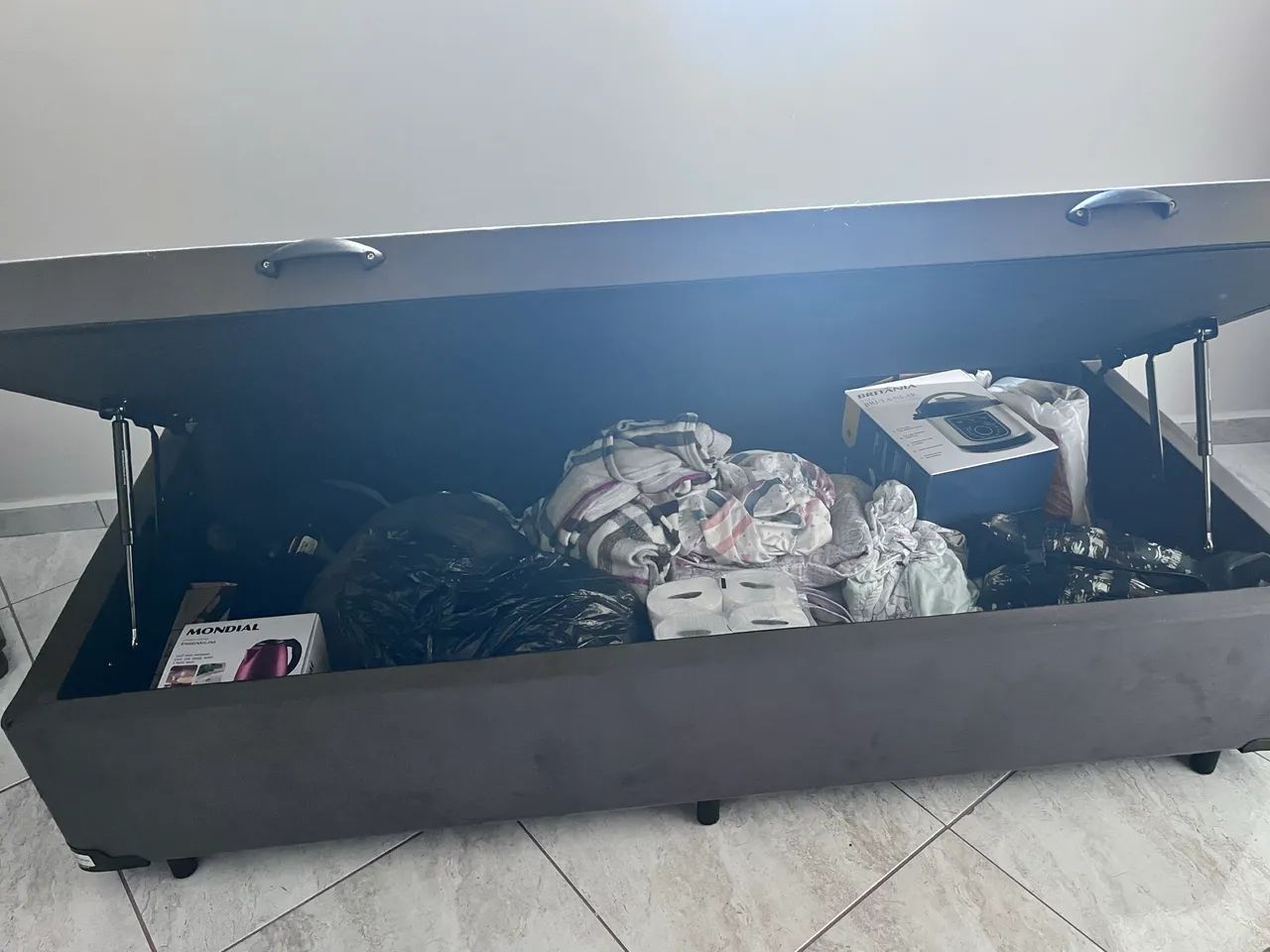 Cama box baú de solteiro
