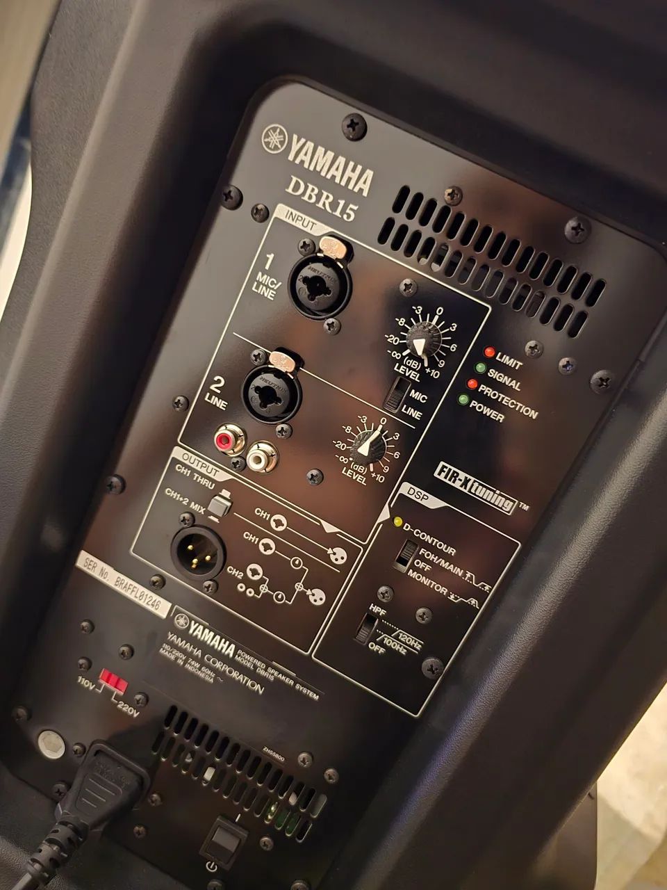 Yamaha DBR15 estado de nova + case, pouquíssimo uso? - Foto 4