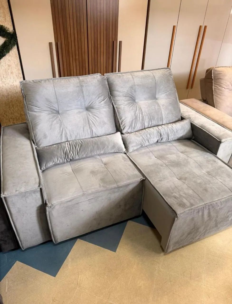 Sofá retrátil e reclinável 1,80 cm novo na embalagem  - Foto 2