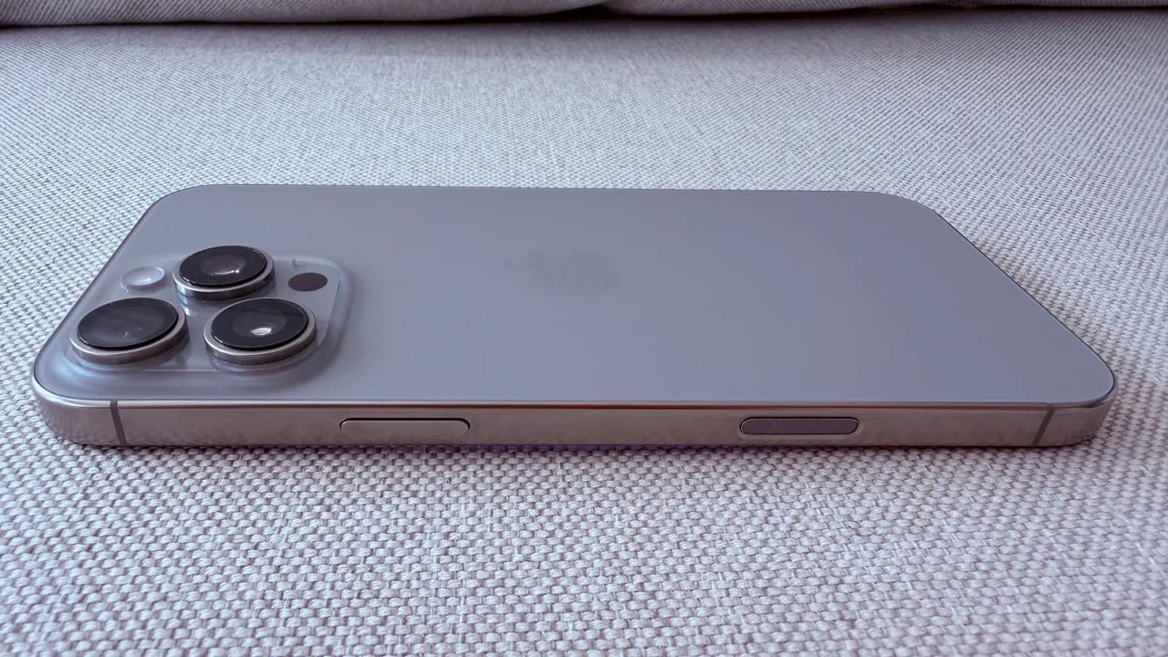 iPhone 16 Pro Max - 256gb - Foto 5