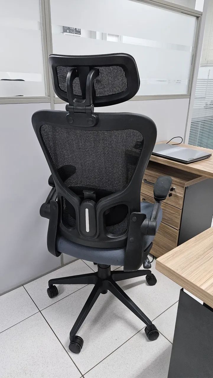 Cadeira DT3 