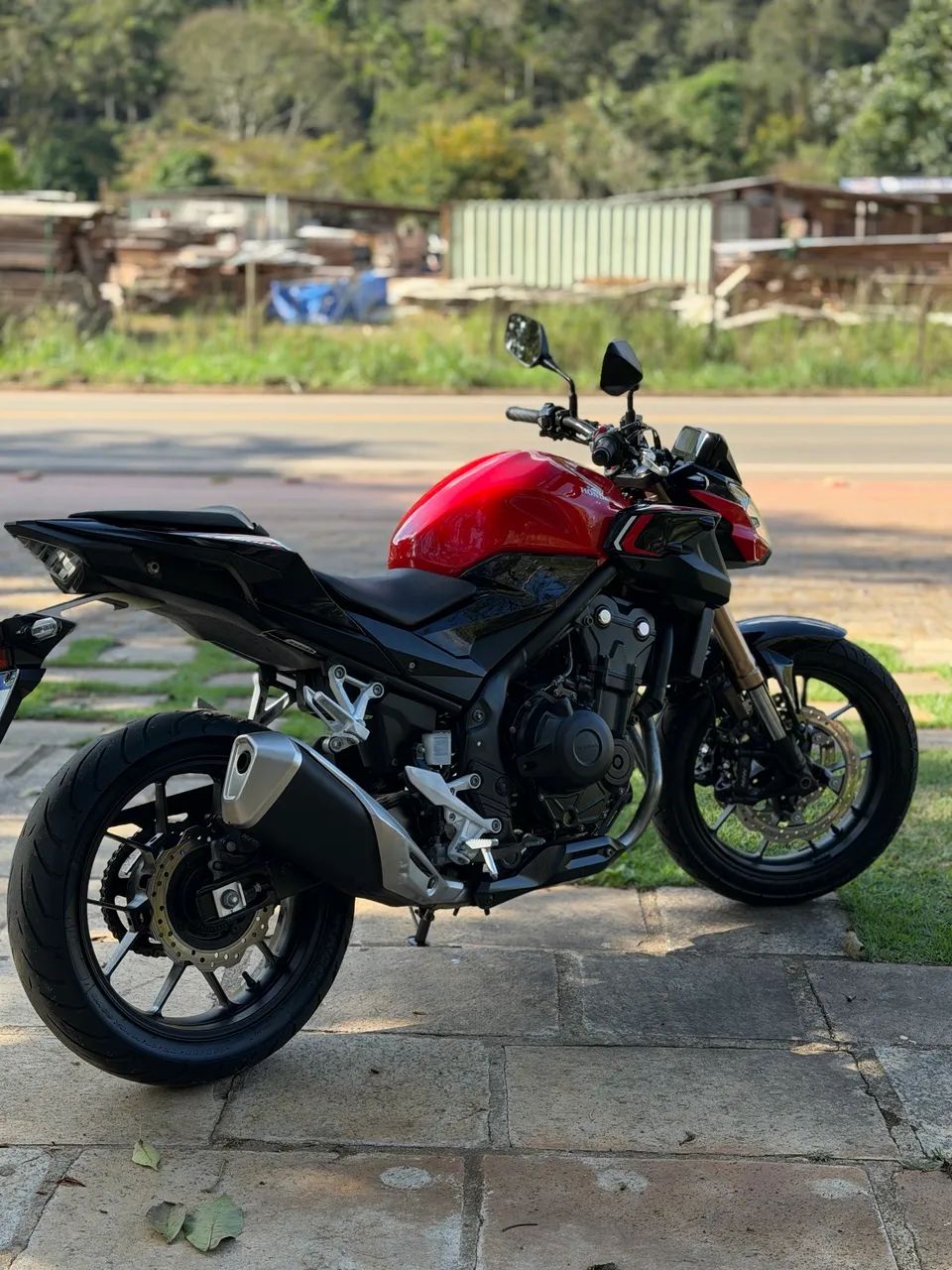 CB500F 2023  - Foto 3