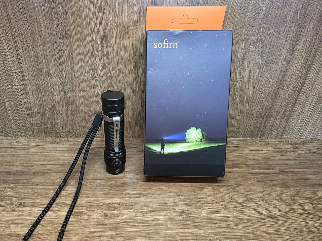 Lanterna Sofirn IF24 RGB 2000 lumens 251 metros - Foto 2