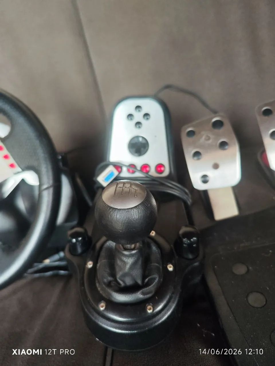 Volante Logitech G27  - Foto 4
