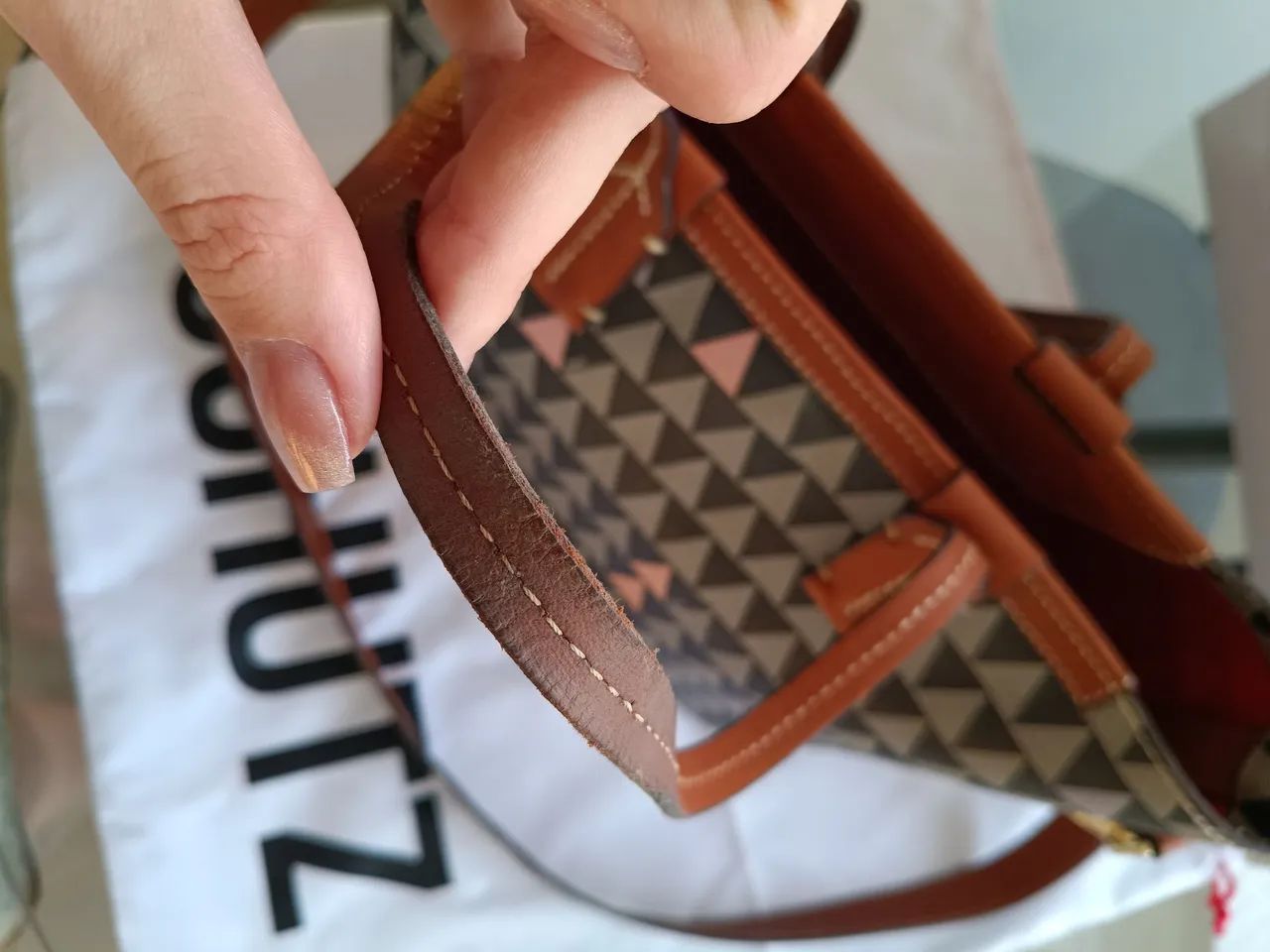 Bolsa Mini Nina Triangle Schultz | Usada - Foto 5