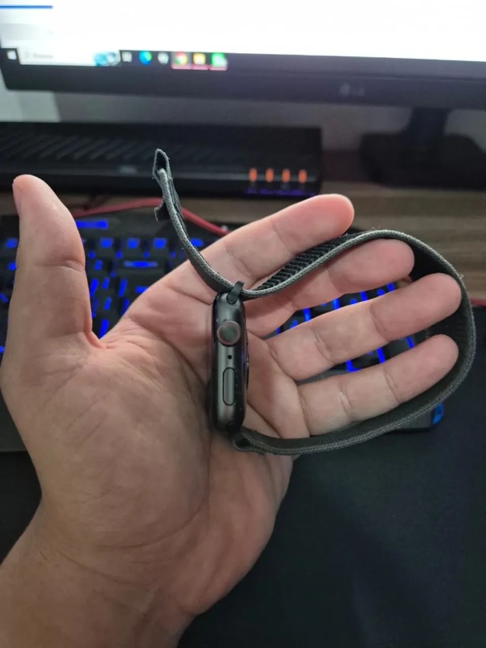 Iphone 13 + Apple Watch Serie 5  - Foto 4