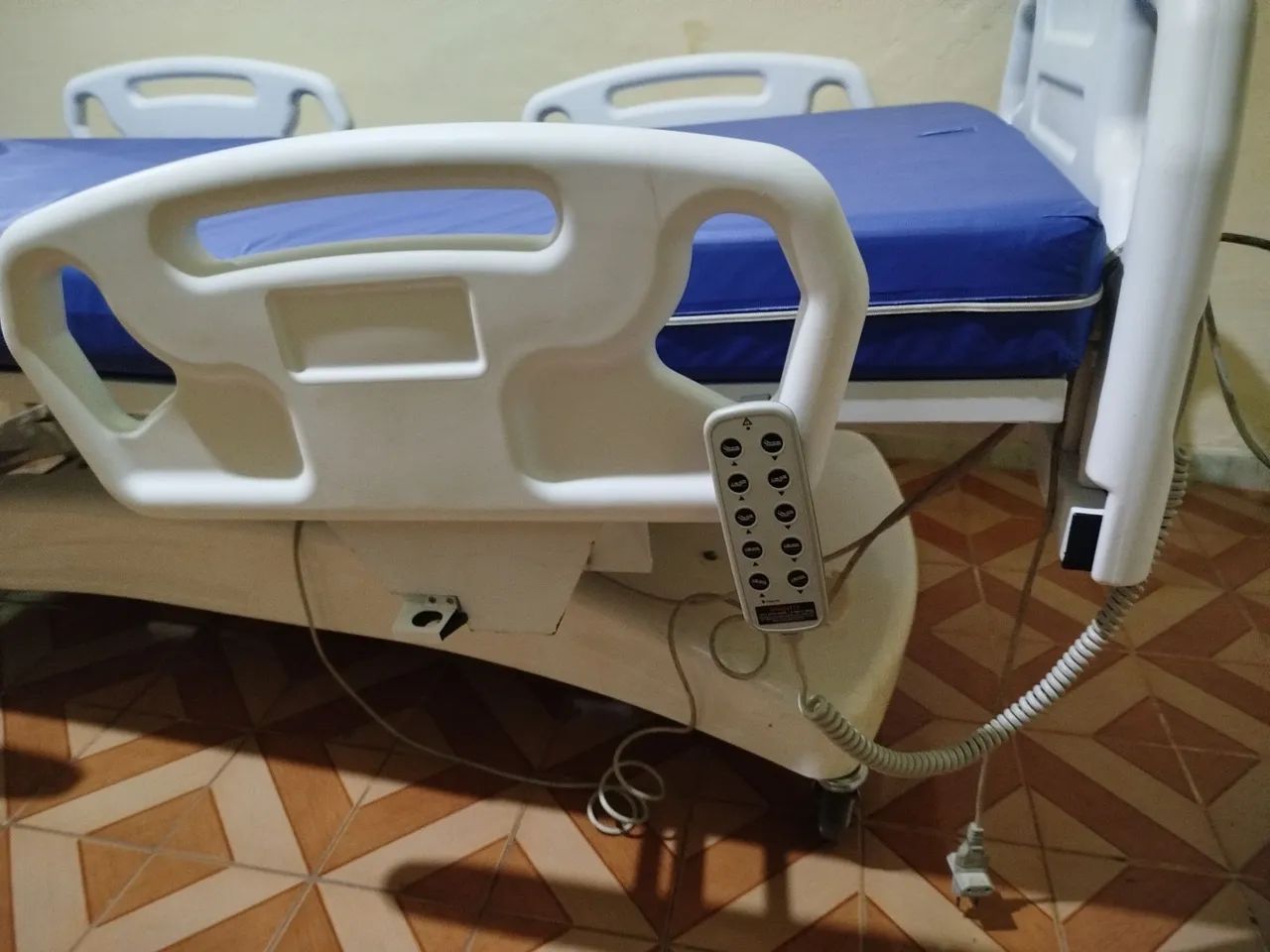 Cama Hospitalar Automática - Foto 3
