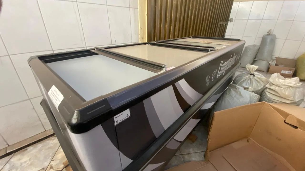 Ilha Expositora Refrigerada  - Foto 4