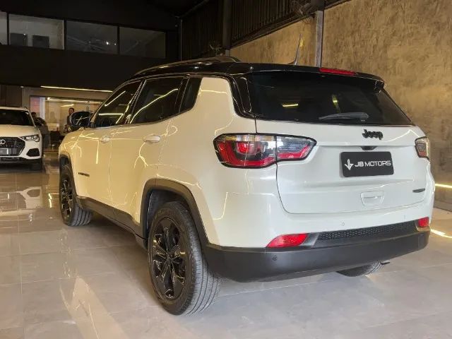 Jeep Compass Night Eagle 2.0 4X2 Flex 16V AUT 2018 - Foto 4