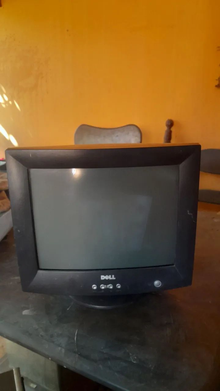 Monitor Dell 17 polegadas crt