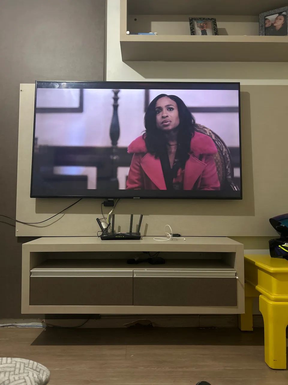 Vende se tv 65 polegadas 4 k Samsung 