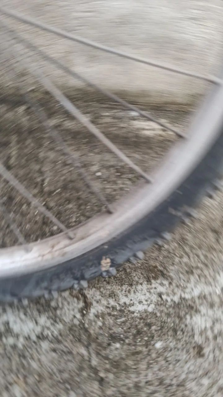 Bicicleta aro 24 - Foto 4