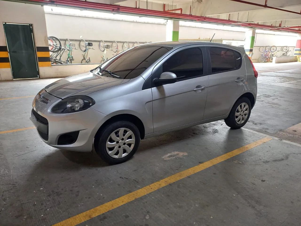 Fiat Palio Attractive 1.0 EVO Fire Flex 8V 5P 2015 - Foto 10