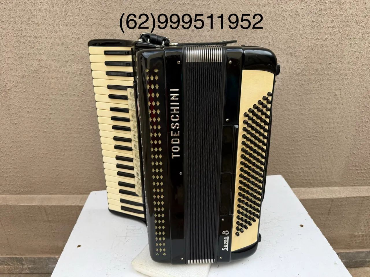 Acordeon sanfona gaita Todeschini super 8 selo verde ano 1963