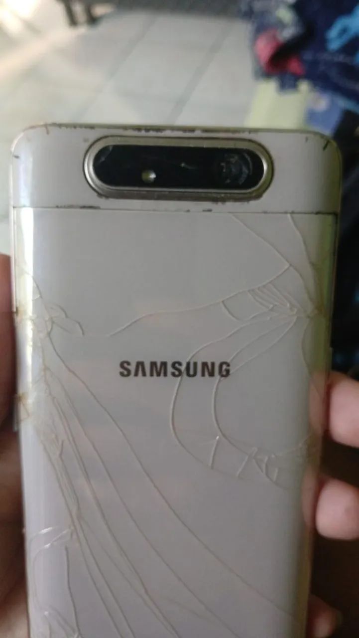 Celular a80