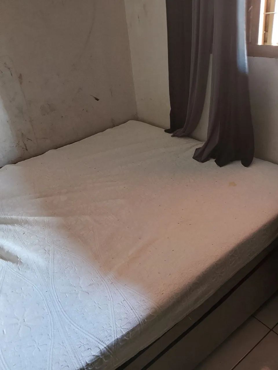 Cama baú 