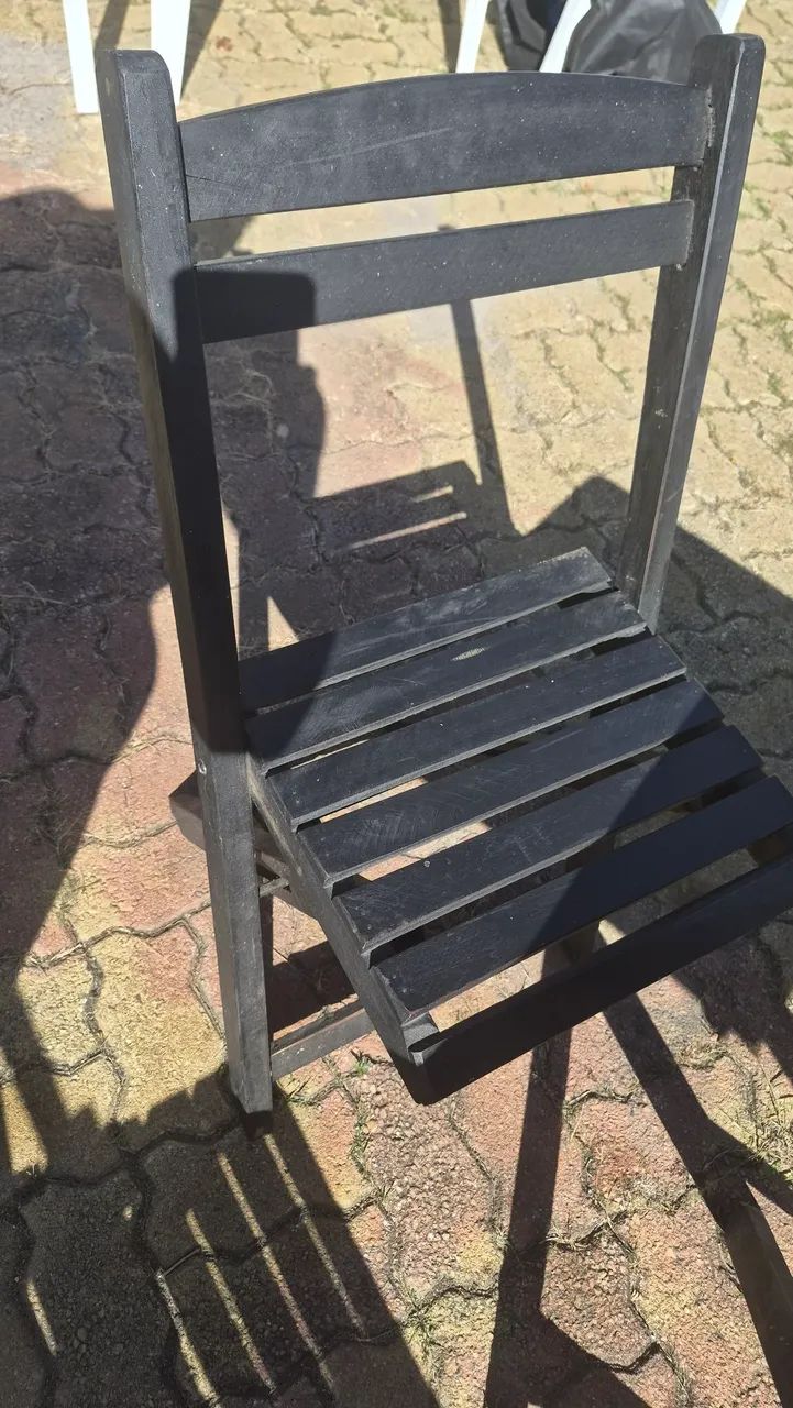 VENDO   JOGO MESAS E  CADEIRAS - Foto 5