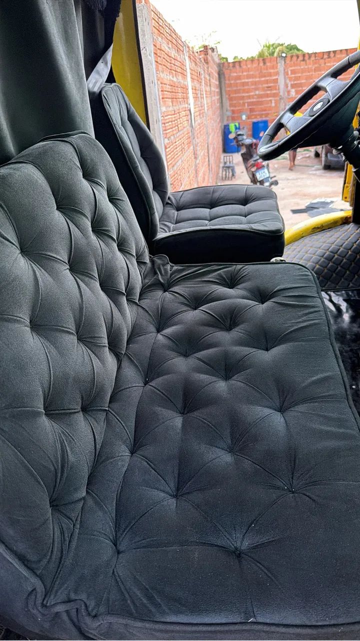 Caminhão Mercedes impecável 135.000,00 - Foto 5