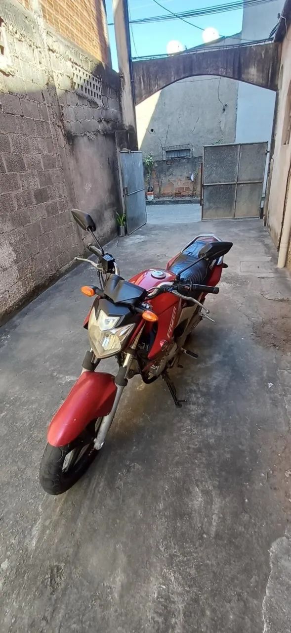 Fazer 250cc ano 2012 