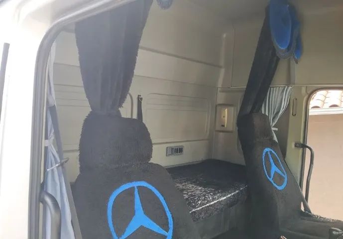 Mb axor 2035 4x2 ano 2010 - Foto 4