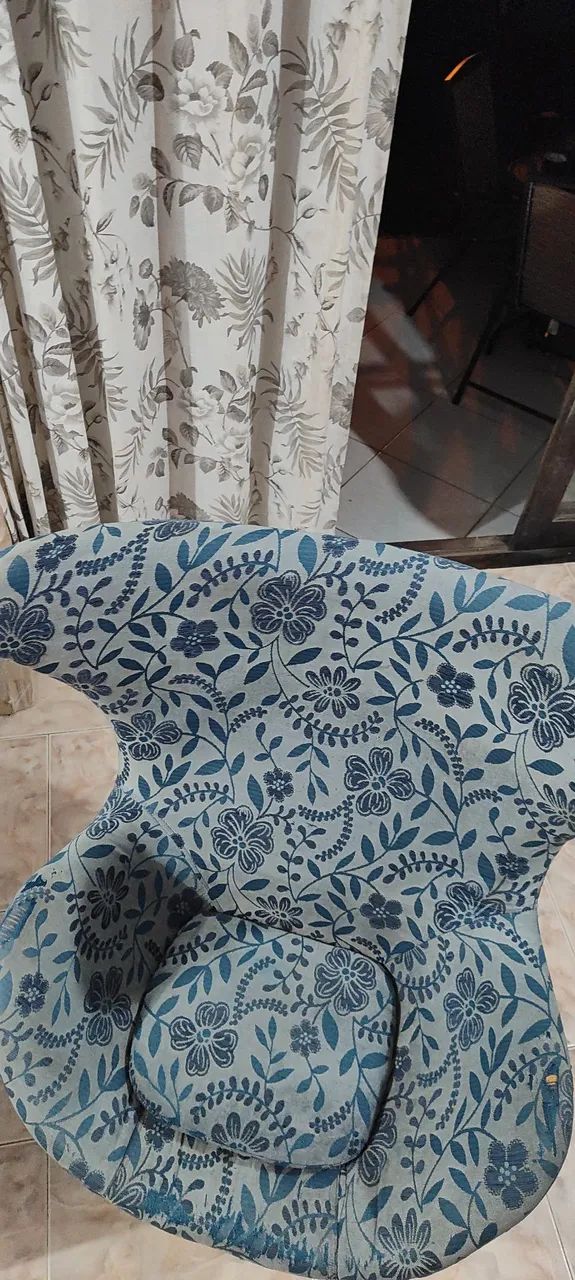 Cadeira giratória tipo concha.  - Foto 5