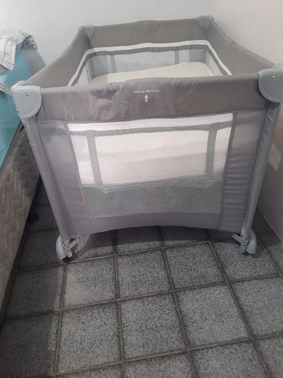 Cercadinho com colchão  - Foto 2