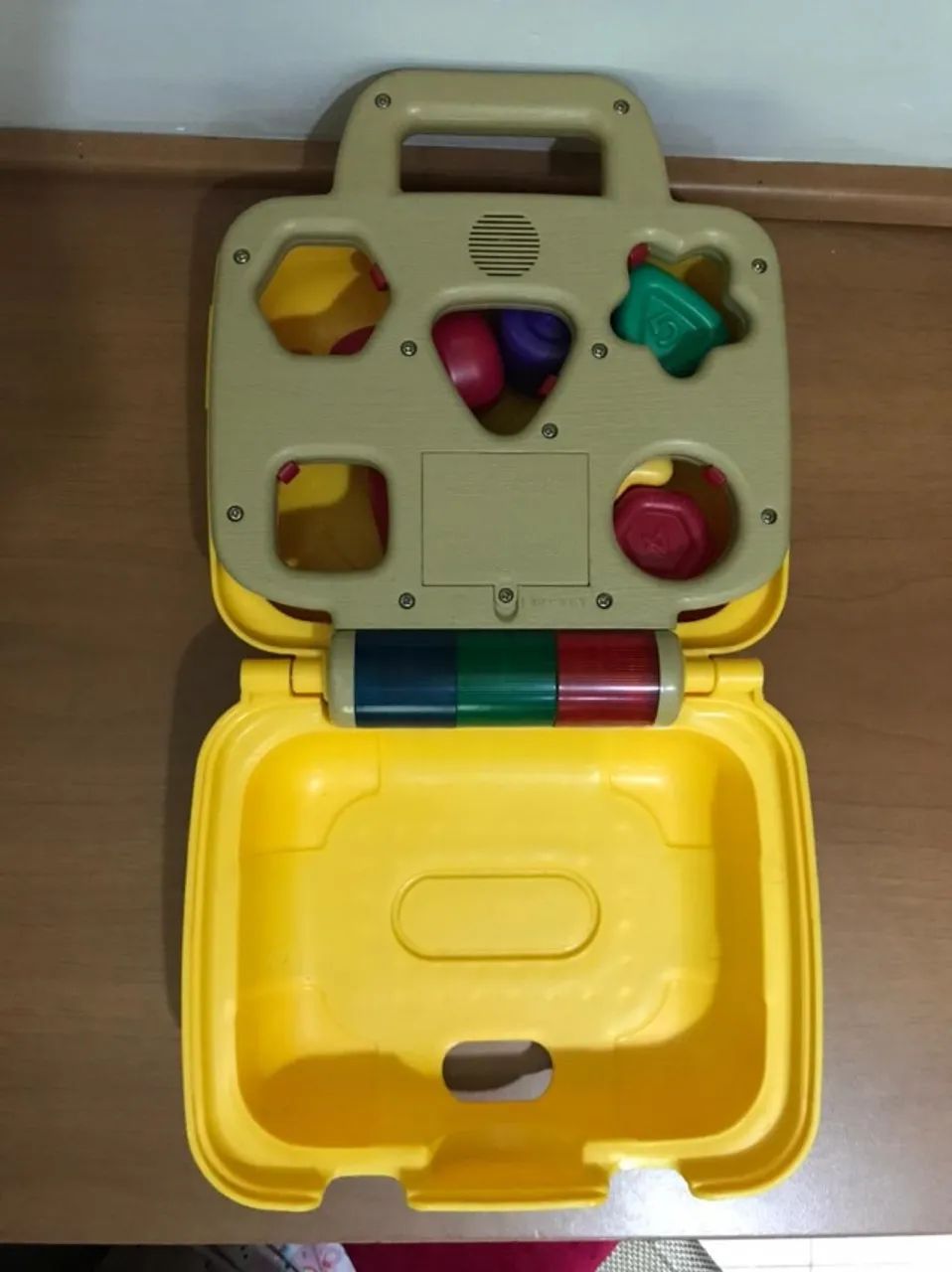 Maleta com blocos de encaixar marca Little Tikes - Foto 4
