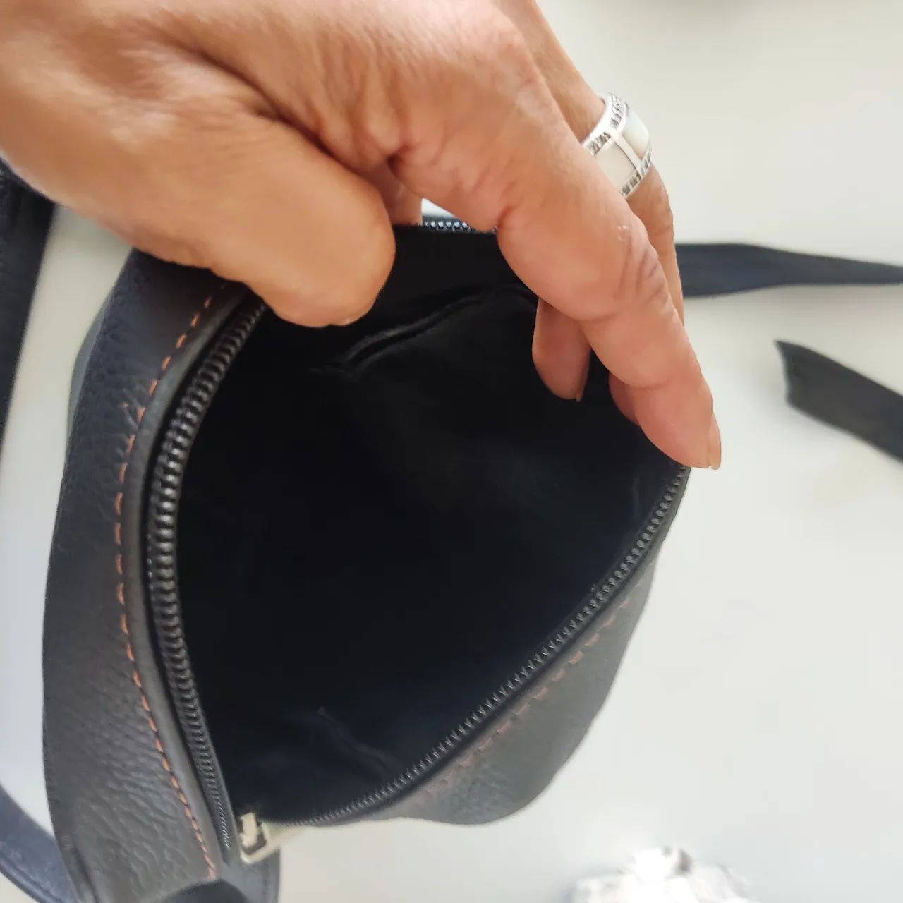 Bolsa Shold Bag COURO Preto NOVA - Foto 3
