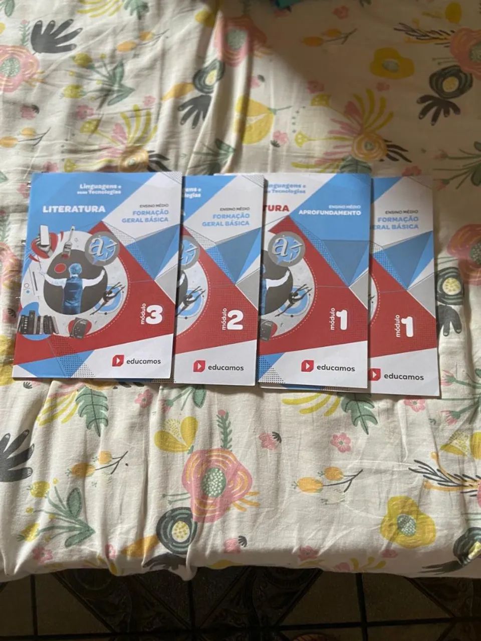 Venda de livros Rede Sagrado 1° ano ensino médio  - Foto 6