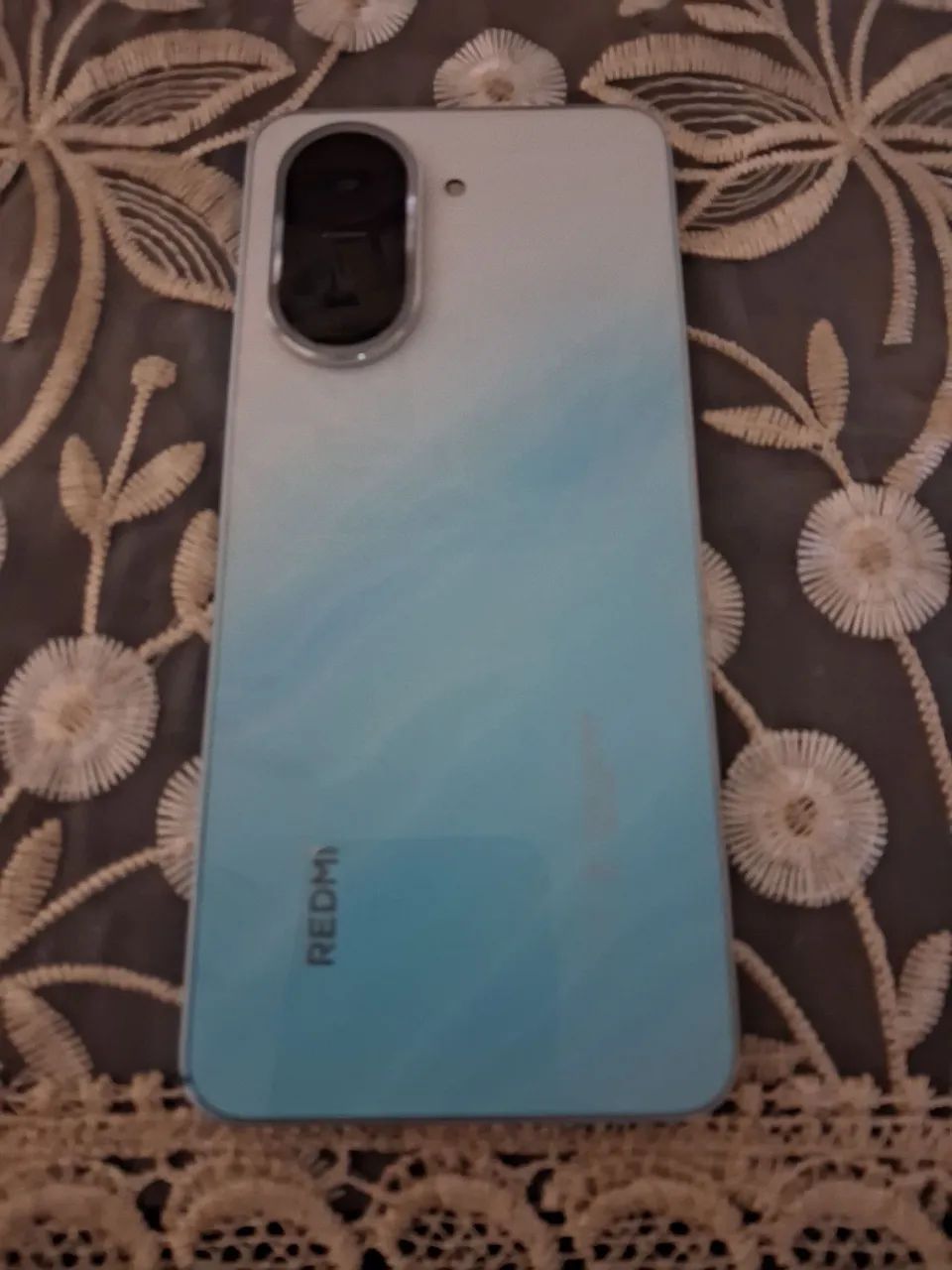 Vendo celular redmo A5