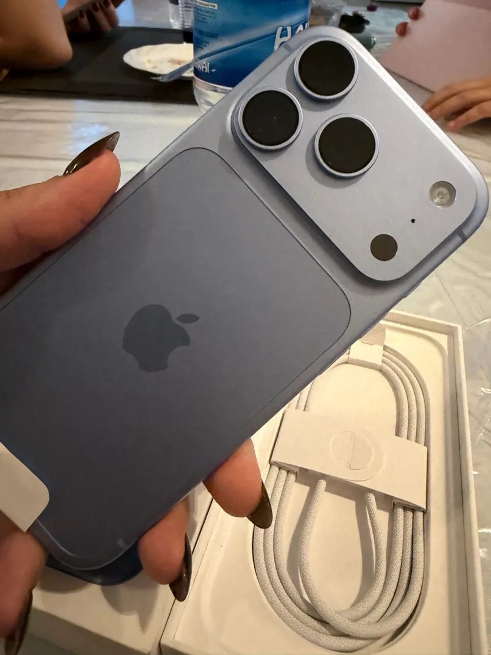 iPhone 18 pro 256 Glacial  - Foto 2