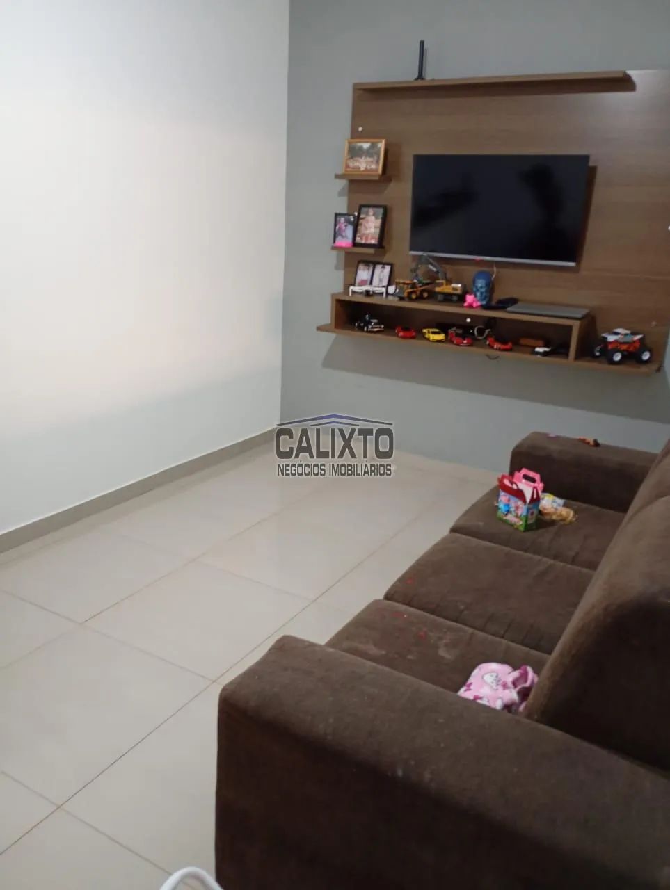 CASA BAIRRO JARDIM BRASÍLIA