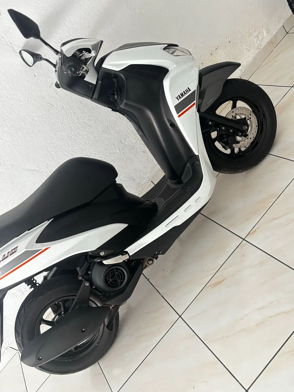 Vendo Fluo 125 ano 22/23 - Foto 5