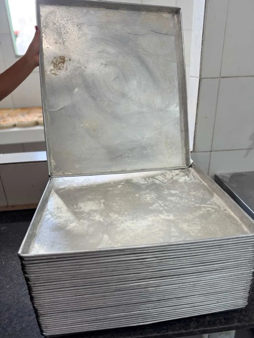 Bandejões de alumínio