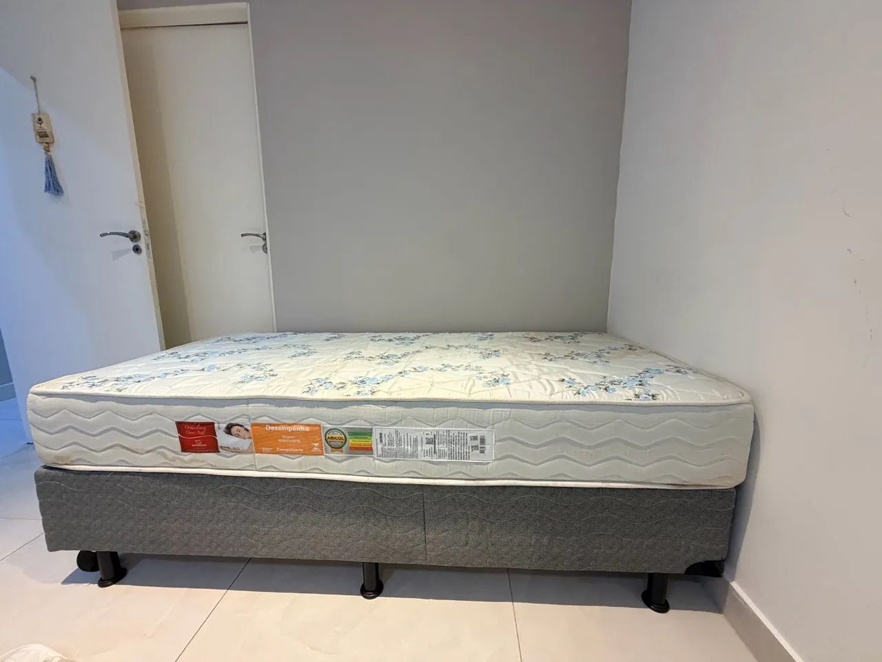 Cama box casal