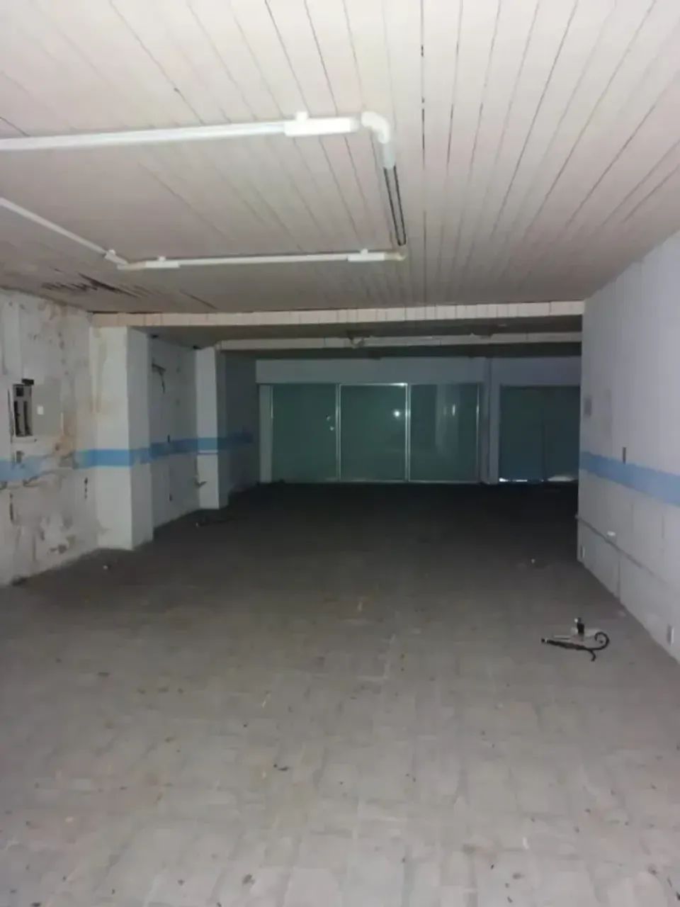 Espaço Comercial Amplo na Praça do Congresso  216m² / no valor R$5mil - Foto 3