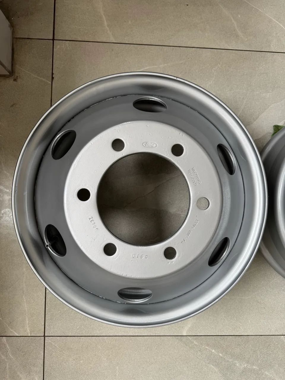 Roda de aço 