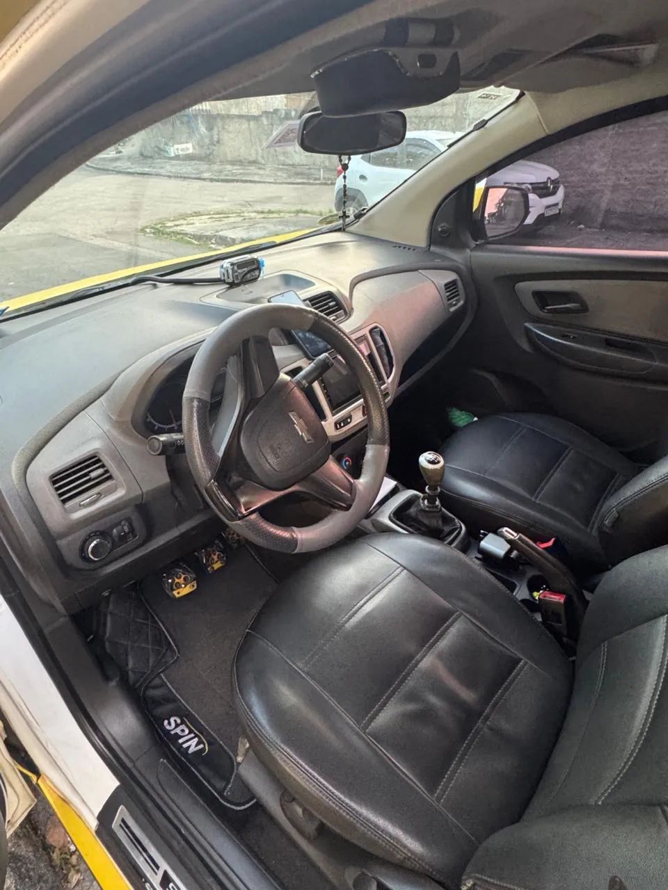 Chevrolet Spin SPIN LT 1.8 8V Econo.Flex 5p Mec. 2016