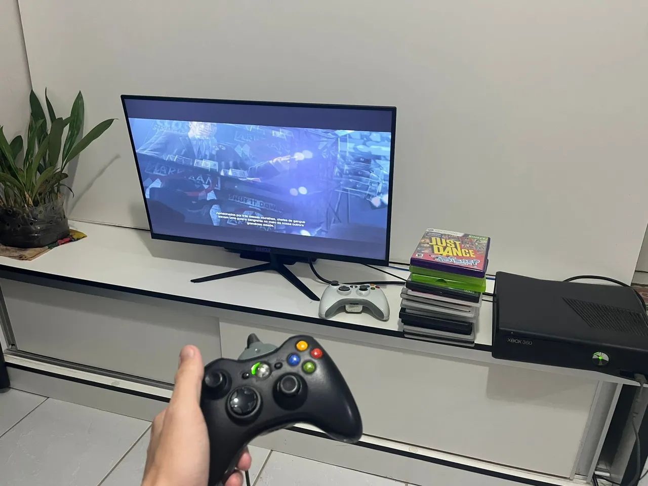 Xbox 360 slim desbloqueado 20 jogos físicos 2 controles <br>20 jogos físicos <br><br>Coloca 650 - Foto 5