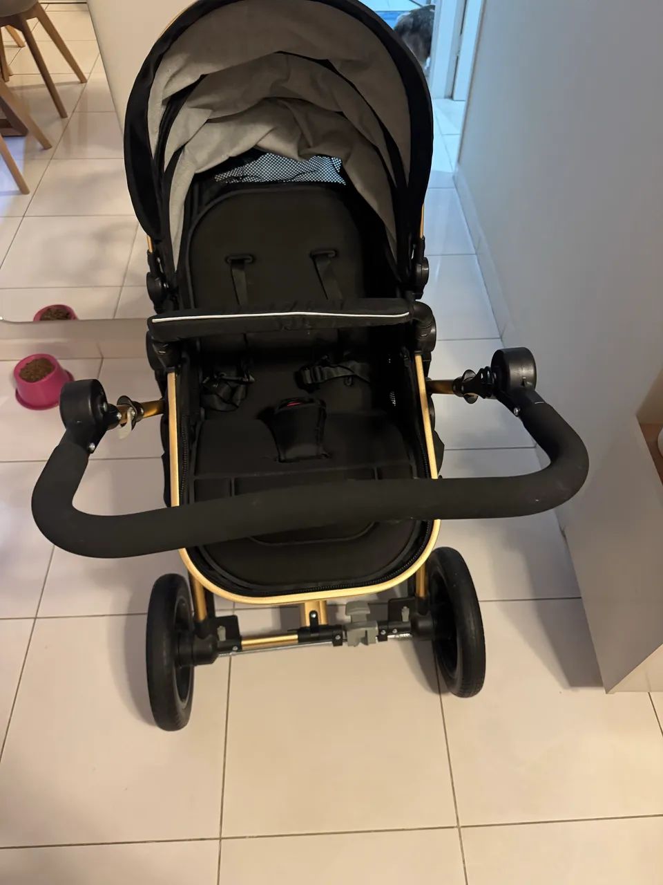 Carrinho de bebê novo  - Foto 3