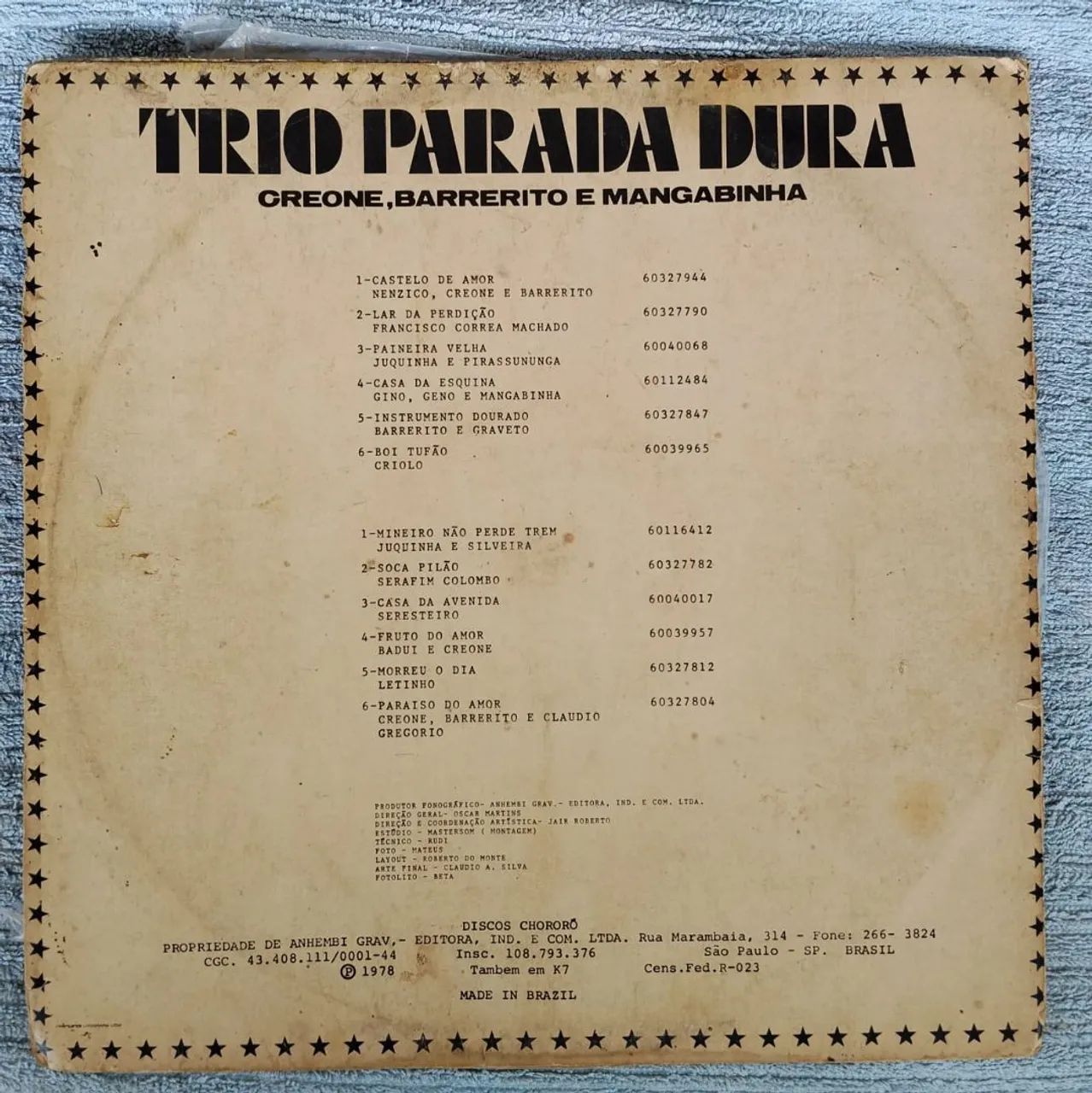 LP disco de vinil os grandes sucessos do trio parada dura 1976 toca disco radiola vitrola  - Foto 2