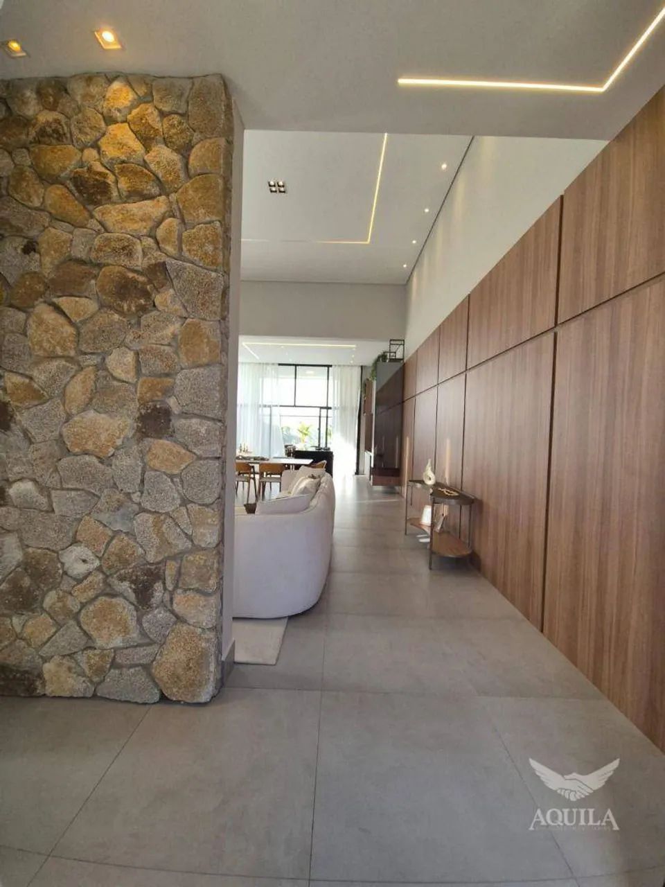 OPORTUNIDADE - CASA TÉRREA MOBILIADA COM PISCINA ESCRITÓRIO E 3 SUÍTES ALPHAVILLE 4 VOTORA - Foto 4