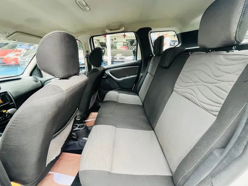 Renault Duster Dynamique 2.0 Hi-flex 16V Aut., foto 3 de 5