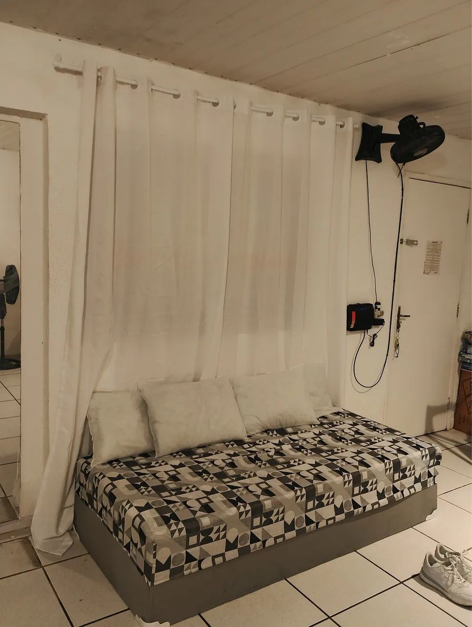 Cama unibox solteiro seminova