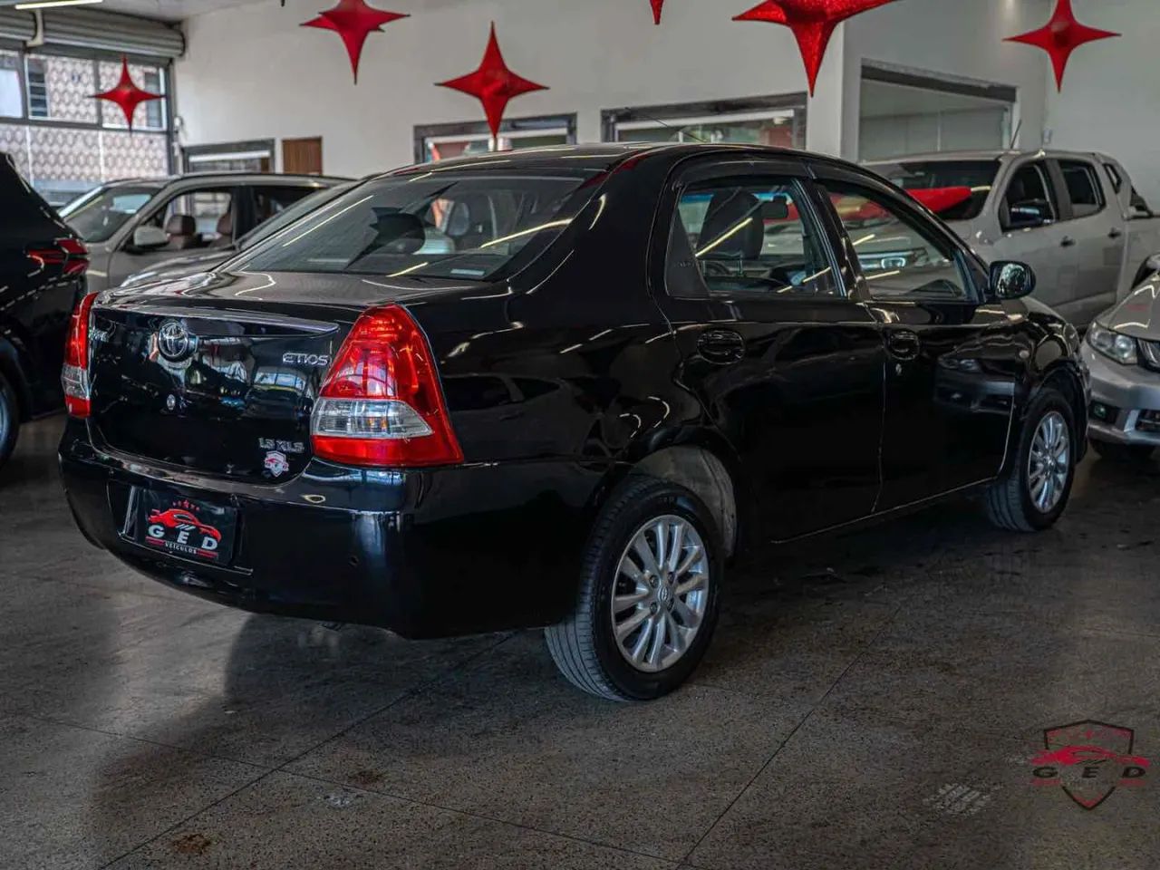 Toyota Etios 2013 - Foto 4