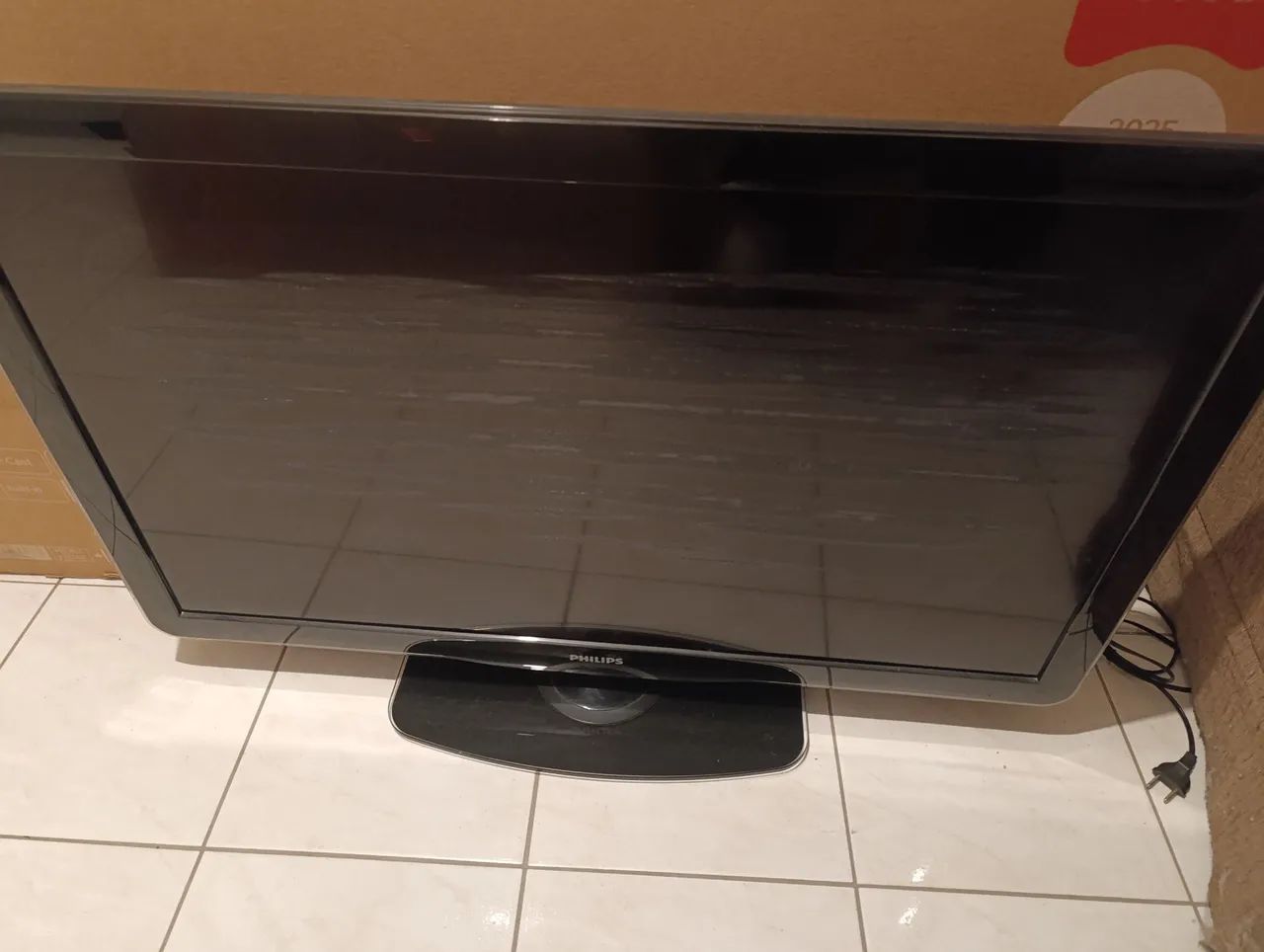 Smart TV Philips 40'' - Mod. 40PFL6606 - Foto 2